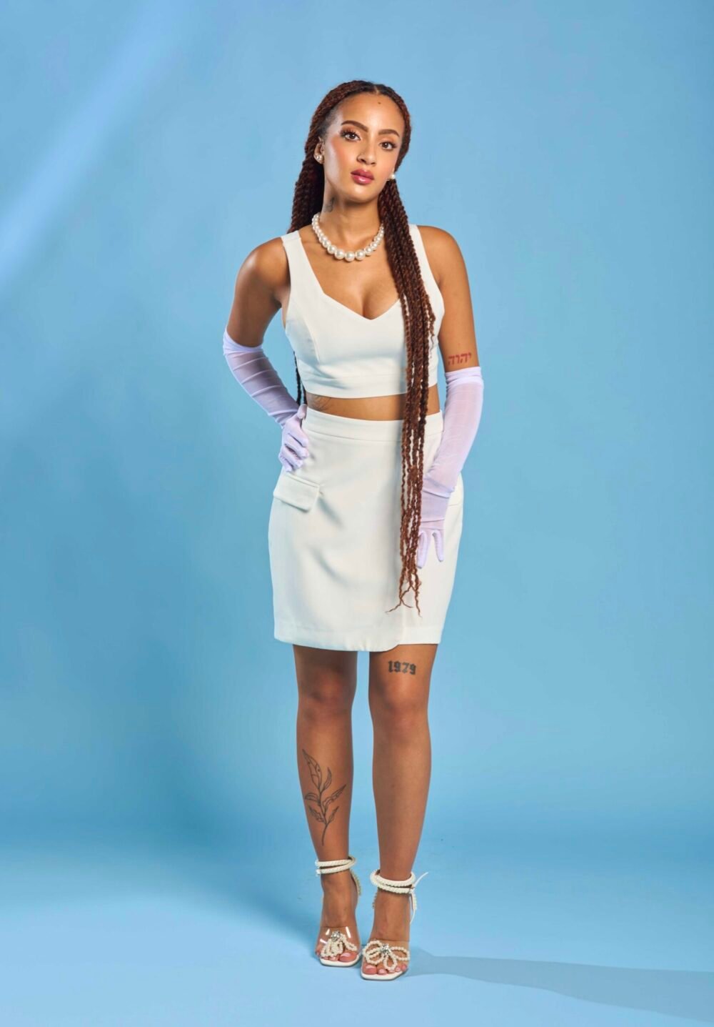 Lightweight Aura Set White - Image 3